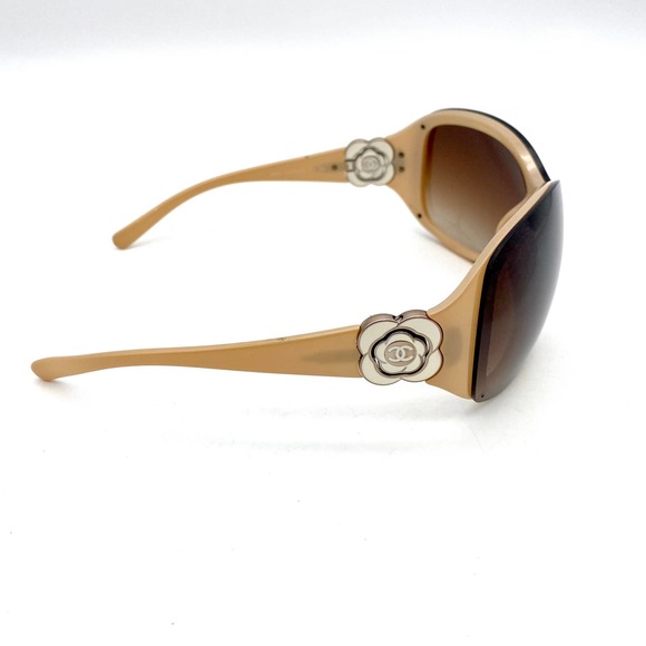 CHANEL Brown Gradient Butterfly Sunglasses main image 9